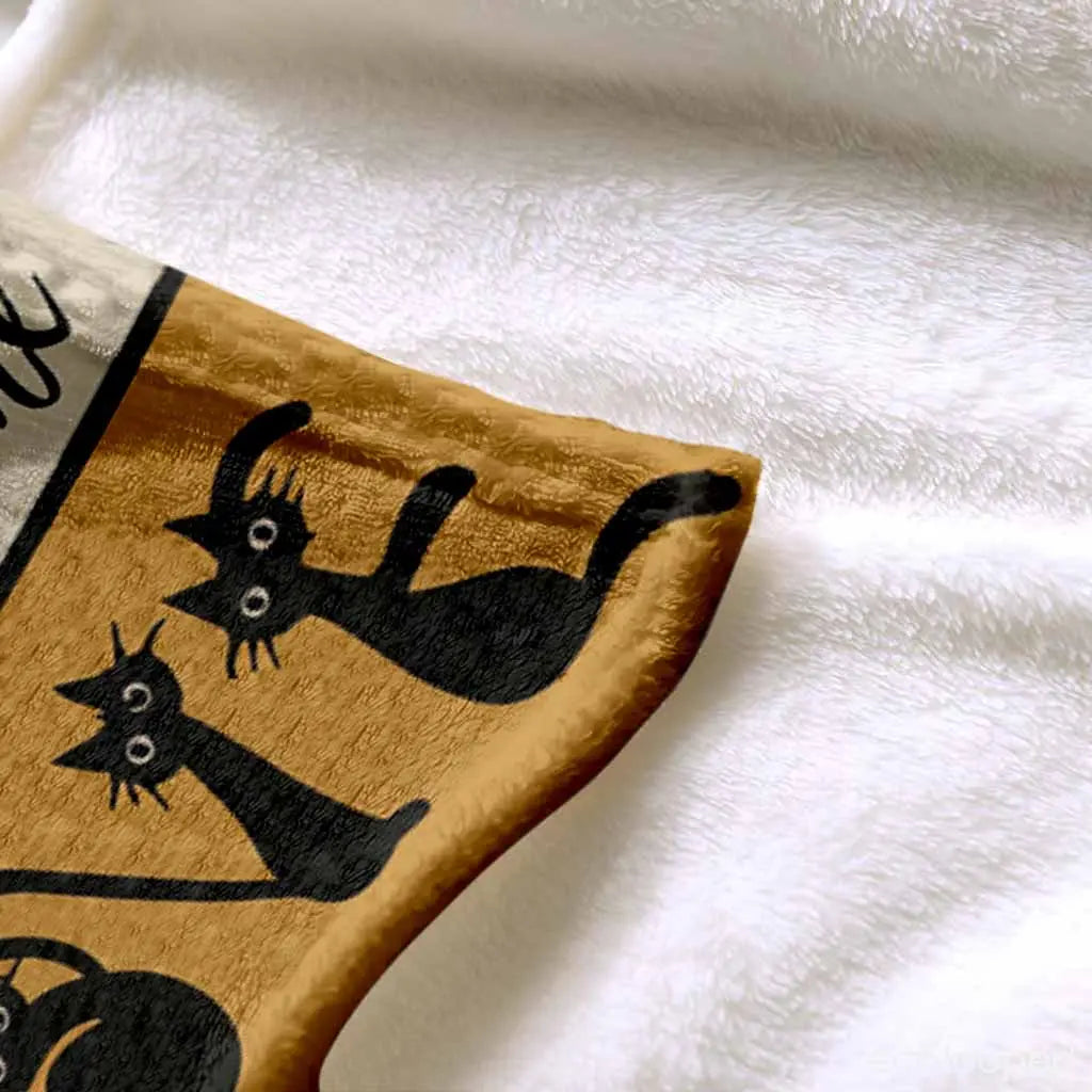 FelineCharm™ — Cozy Cat Pattern Blanket