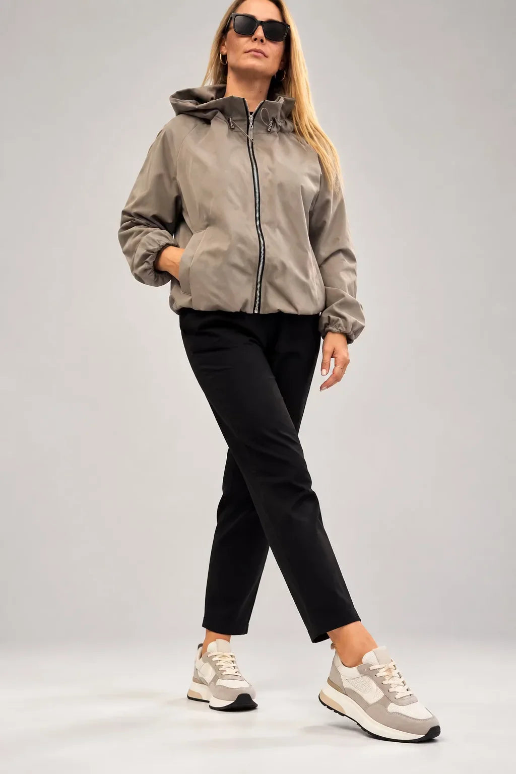 Velisse™ Women's Lightweight Zip Jacket — Effortless Everyday Layer